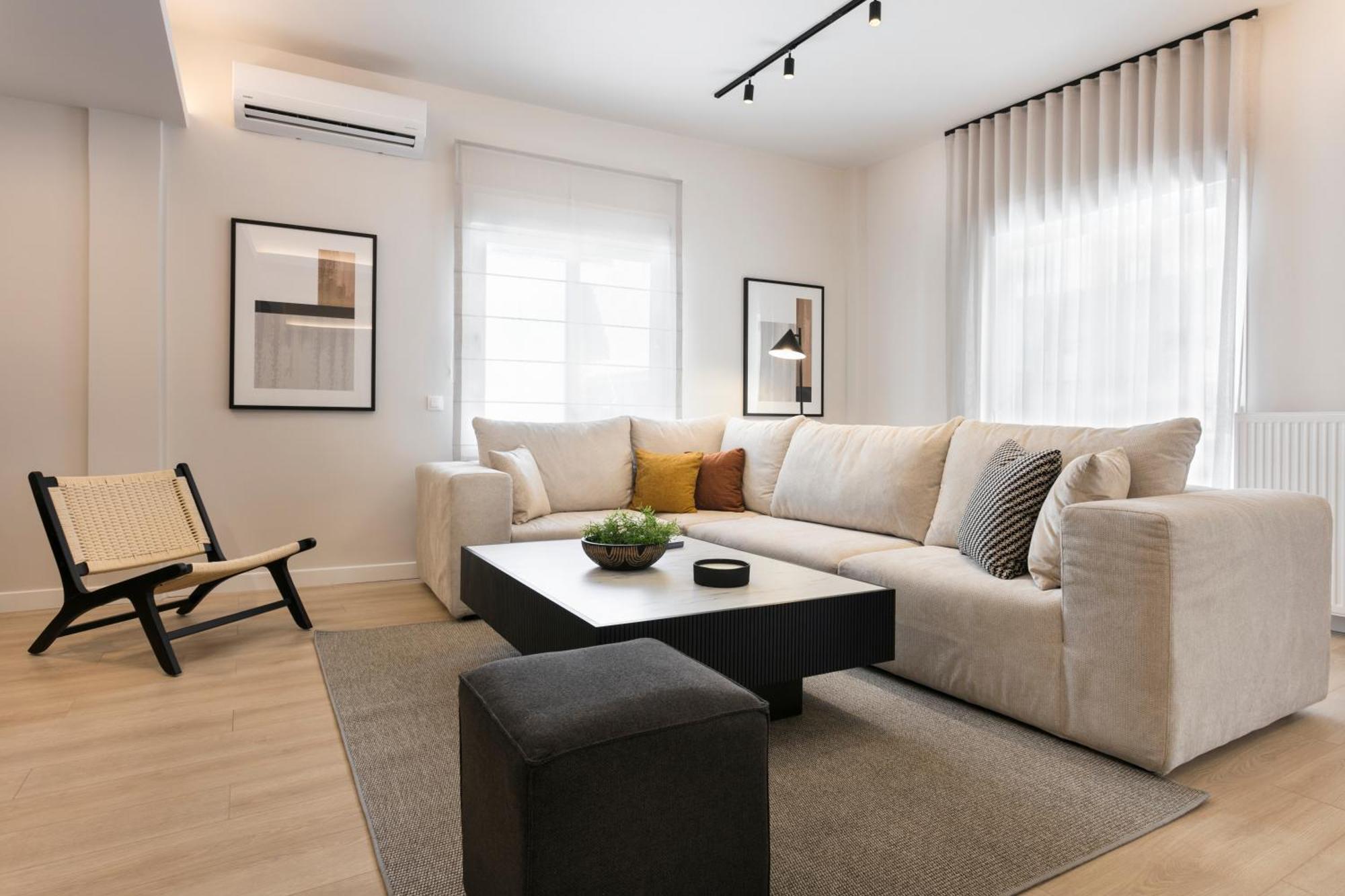Athenian Modern & Luxury Appartement