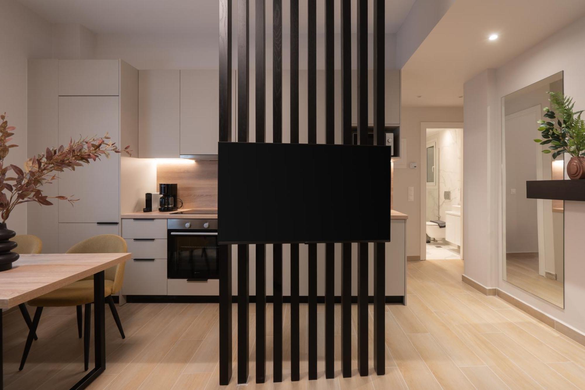 Athenian Modern & Luxury