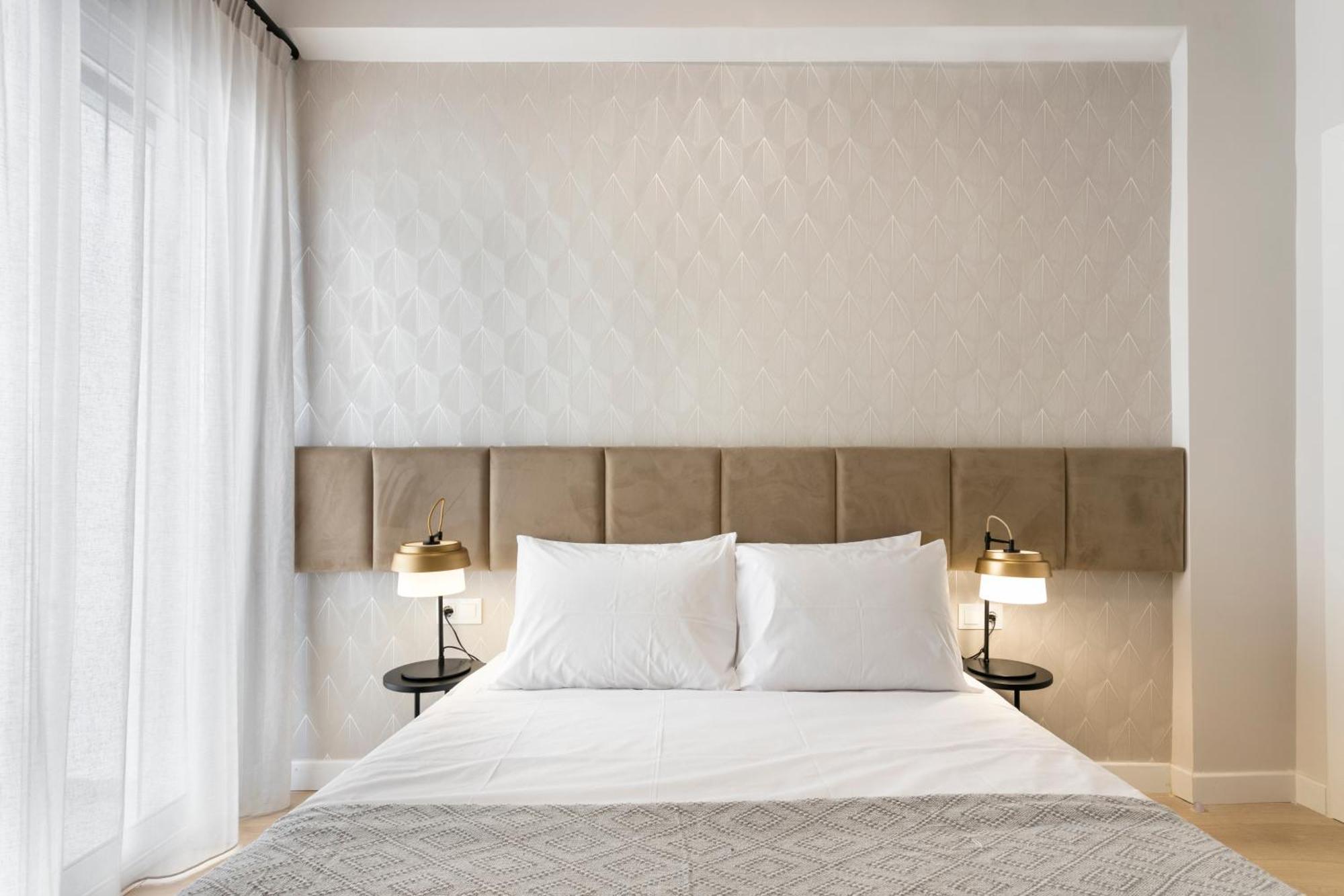 Athenian Modern & Luxury Apartment *
