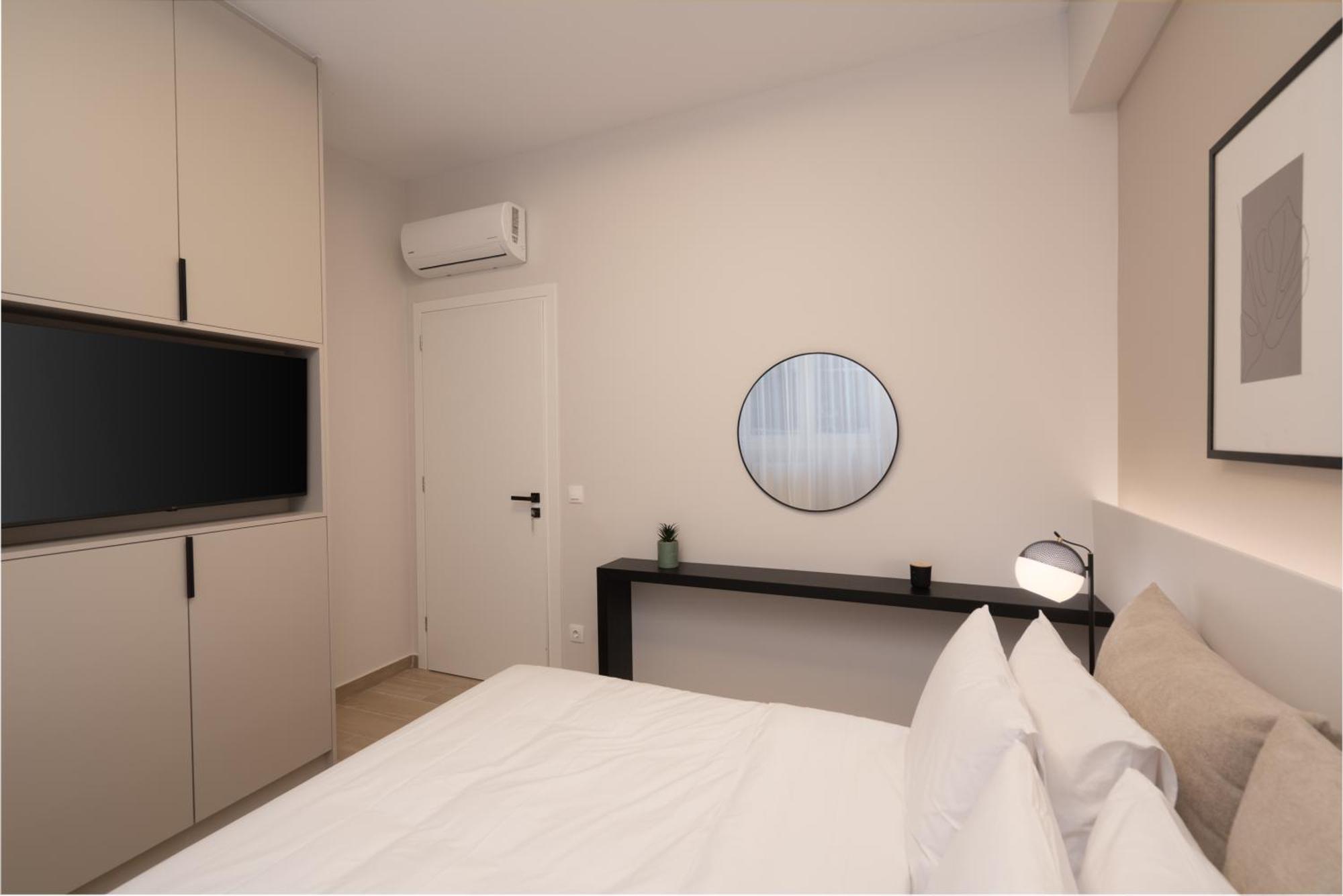 Apartment Athenian Modern & Luxury *