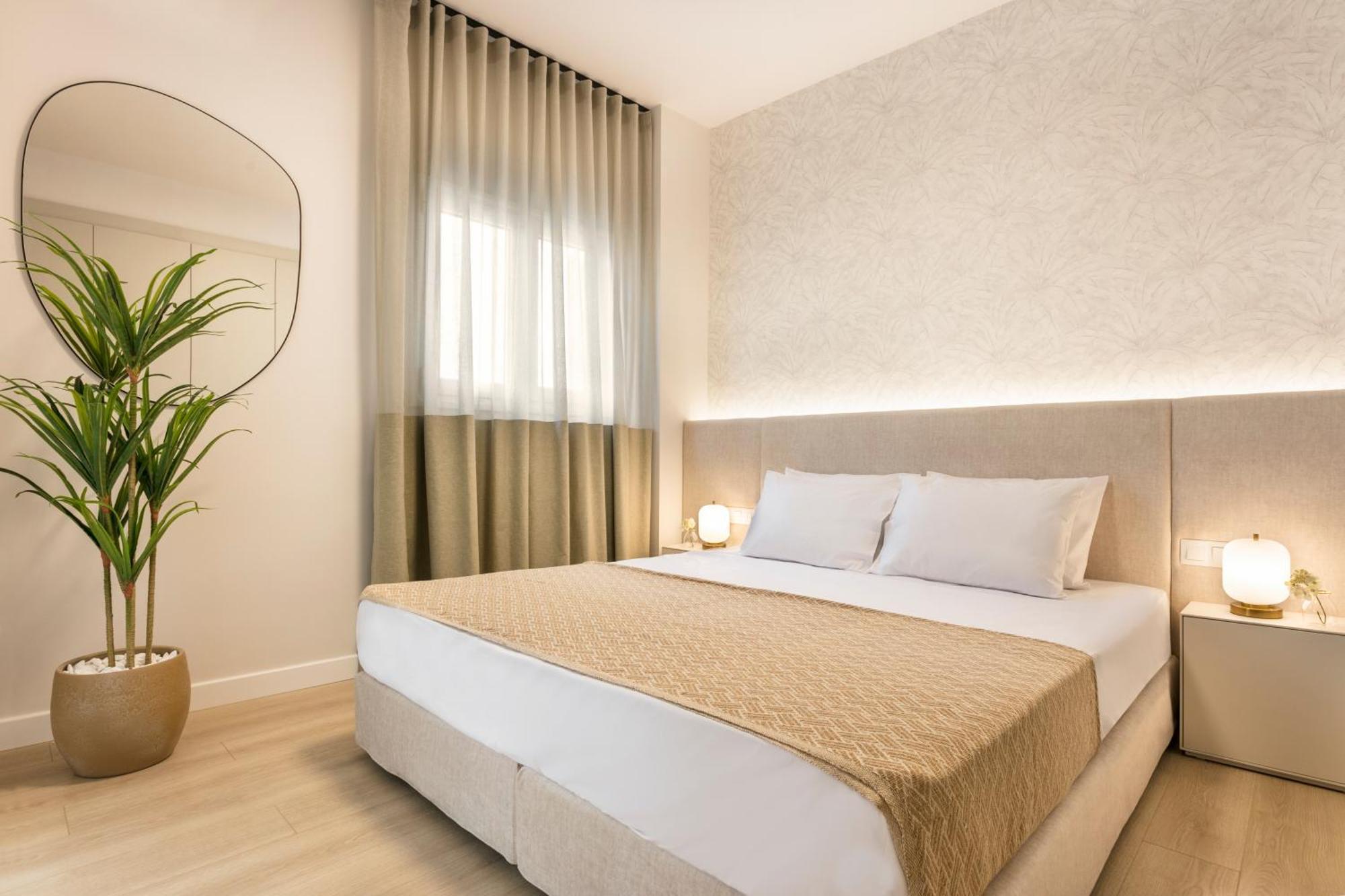 Athenian Modern & Luxury